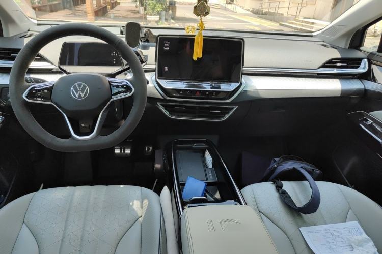 Used Volkswagen ID.6 X 2022 Smart Enjoyment Long-Range Edition Center Console