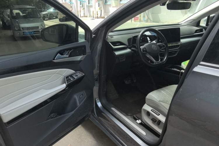 Used Volkswagen ID.6 X 2022 Smart Enjoyment Long-Range Edition Driver Seat