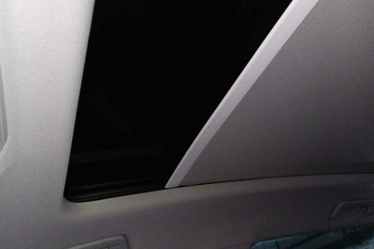 Used Volkswagen ID.6 X 2022 Intelligent Long-Range Version Headliner