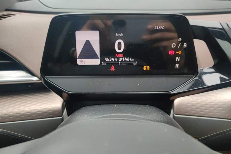 Used Volkswagen ID.6 X 2022 Smart Enjoyment Long-Range Edition Instrument Cluster
