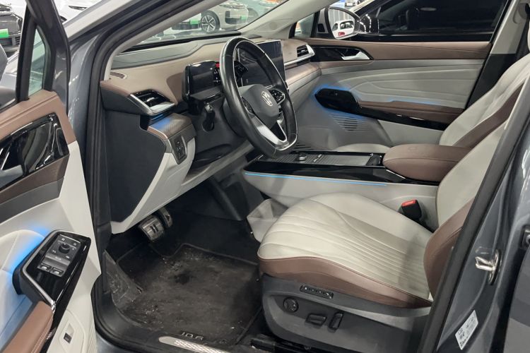 Used Volkswagen ID.6 X 2022 Smart Enjoyment Long-Range Edition Interior 2