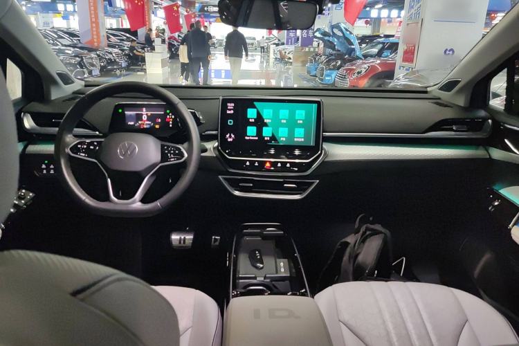 Used Volkswagen ID.6 X 2022 Kinergy Four-Wheel Drive Edition Interior 2