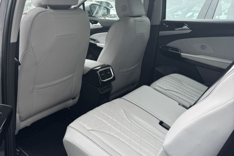 Used Volkswagen ID.6 X 2022 Intelligent Long-Range Version Interior 3