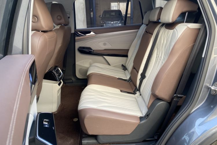 Used Volkswagen ID.6 X 2022 Smart Enjoyment Long-Range Edition Interior 6
