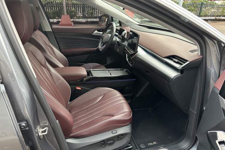Used Volkswagen ID.6 X 2022 Intelligent Long-Range Version Interior 8