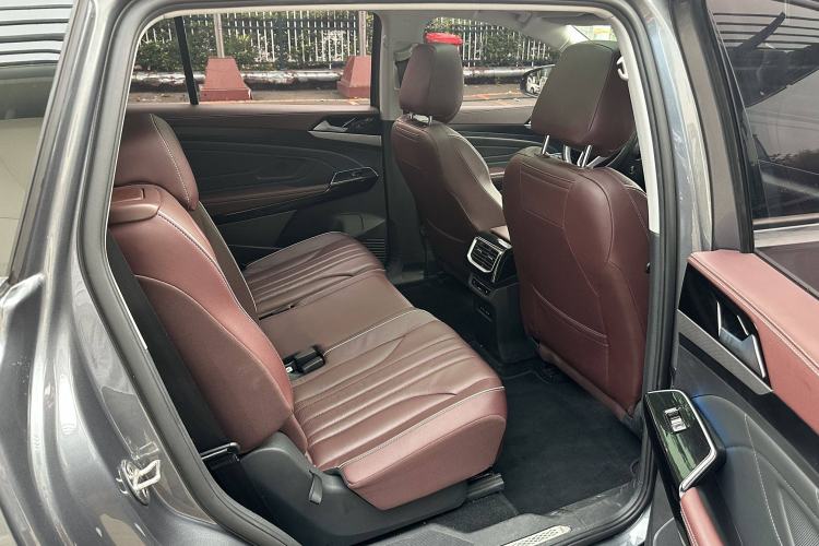 Used Volkswagen ID.6 X 2022 Intelligent Long-Range Version Interior 9