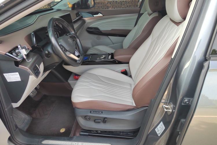 Used Volkswagen ID.6 X 2022 Intelligent Long-Range Version Left Front Seat