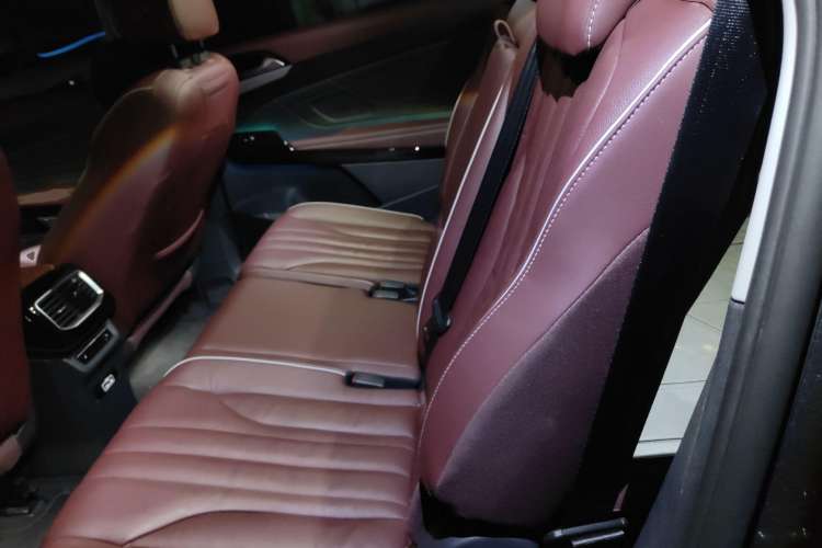 Used Volkswagen ID.6 X 2022 Smart Enjoyment Long-Range Edition Left Rear Seat