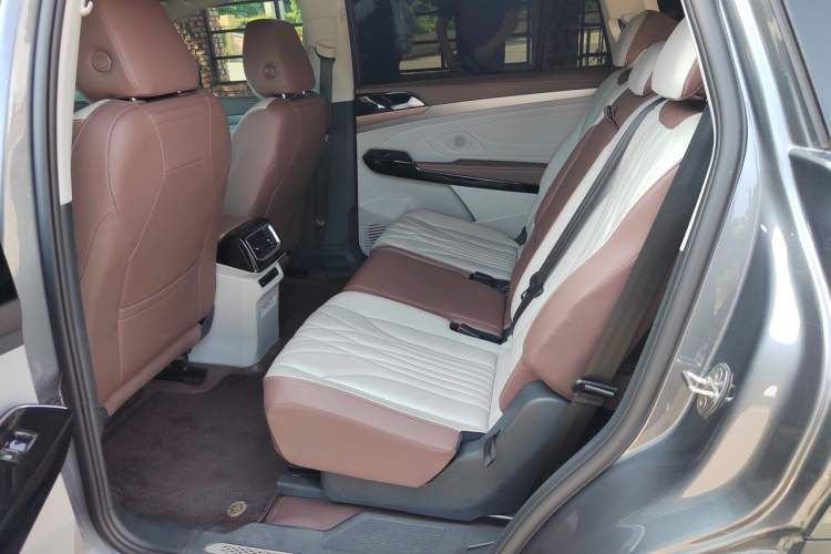 Used Volkswagen ID.6 X 2022 Intelligent Long-Range Version Left Rear Seat
