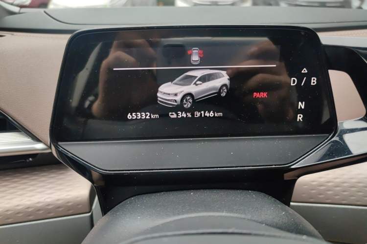 Used Volkswagen ID.6 X 2022 Smart Enjoyment Long-Range Edition Odometer Close Up