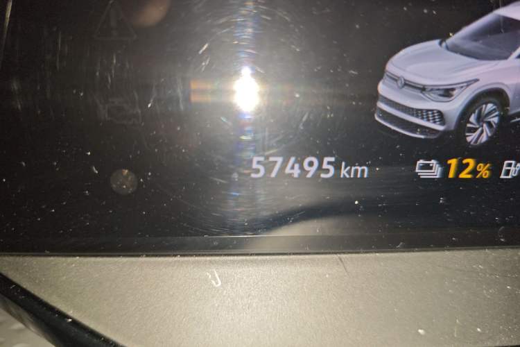 Used Volkswagen ID.6 X 2022 Intelligent Long-Range Version Odometer Close Up