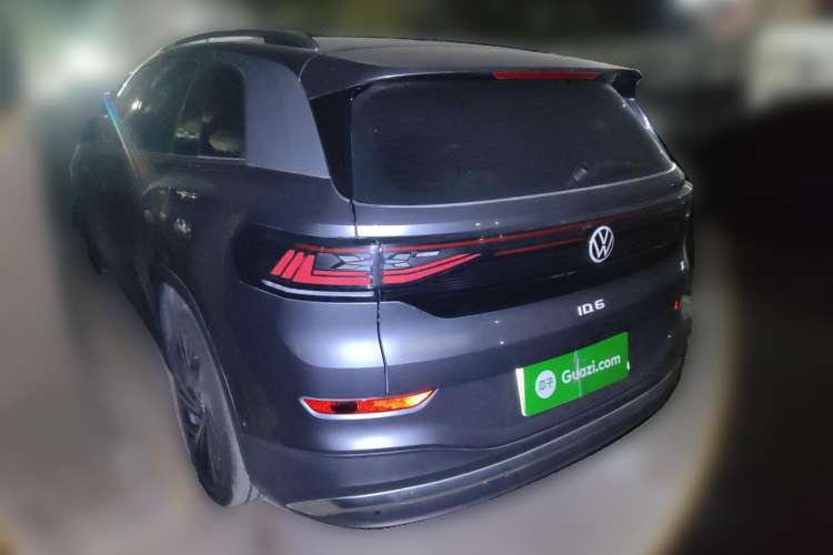 Used Volkswagen ID.6 X 2022 Smart Enjoyment Long-Range Edition Rear Left 45 Deg