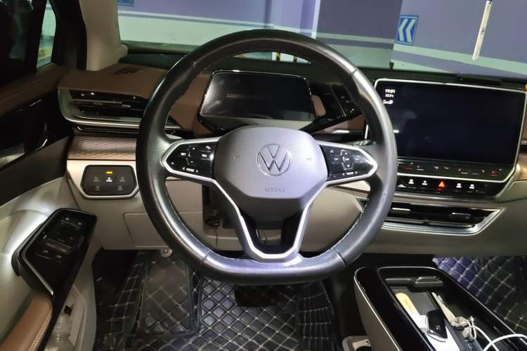 Used Volkswagen ID.6 X 2022 Pure Edition Steering Wheel
