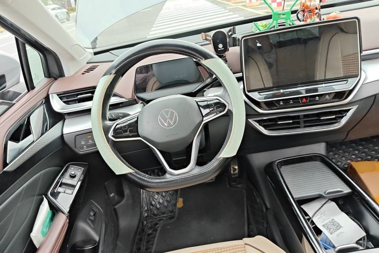 Used Volkswagen ID.6 X 2022 Smart Enjoyment Long-Range Edition Steering Wheel