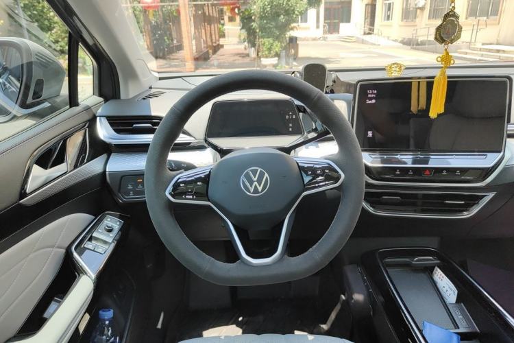 Used Volkswagen ID.6 X 2022 Smart Enjoyment Long-Range Edition Steering Wheel
