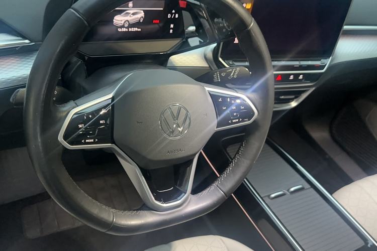 Used Volkswagen ID.6 X 2022 Smart Enjoyment Long-Range Edition Steering Wheel