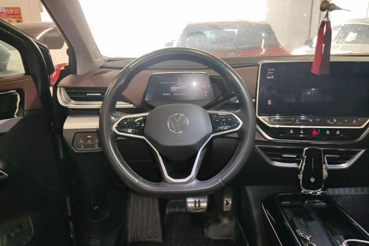 Used Volkswagen ID.6 X 2022 Intelligent Long-Range Version Steering Wheel