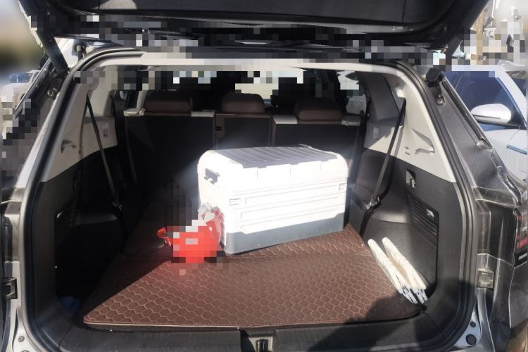 Used Volkswagen ID.6 X 2022 Smart Enjoyment Long-Range Edition Trunk