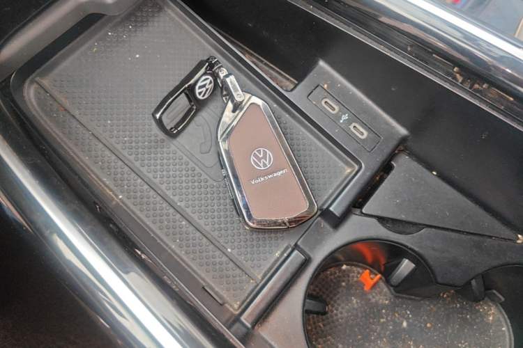 Used Volkswagen ID.6 X 2022 Smart Enjoyment Long-Range Edition Vehicle Key