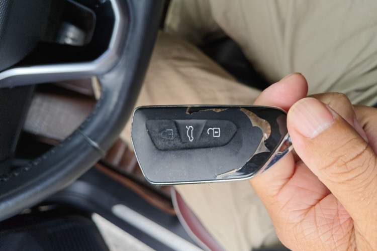 Used Volkswagen ID.6 X 2022 Intelligent Long-Range Version Vehicle Key