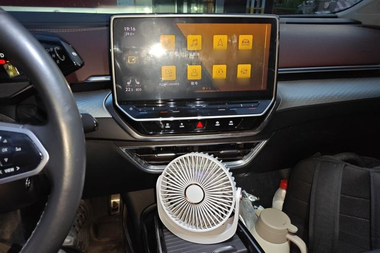 Used Volkswagen ID.6 X 2022 ZhiXiang Pure Long-Range Edition Audio And AC Panel