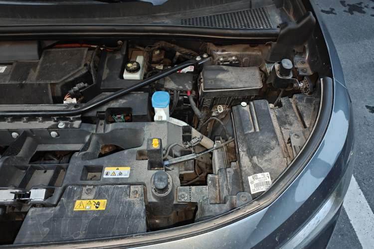 Used Volkswagen ID.6 X 2022 ZhiXiang Pure Long-Range Edition Engine Bay Left