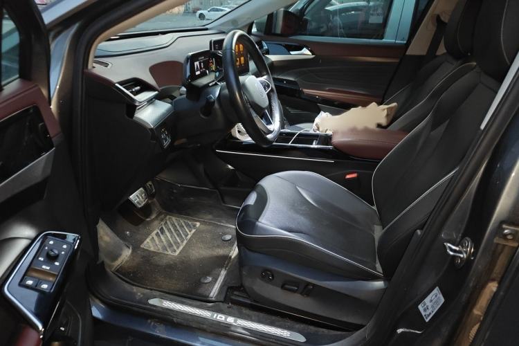 Used Volkswagen ID.6 X 2022 ZhiXiang Pure Long-Range Edition Interior 3