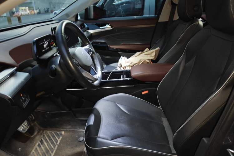 Used Volkswagen ID.6 X 2022 ZhiXiang Pure Long-Range Edition Left Front Seat