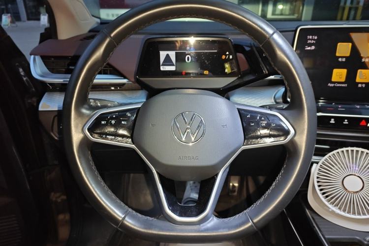 Used Volkswagen ID.6 X 2022 ZhiXiang Pure Long-Range Edition Steering Wheel