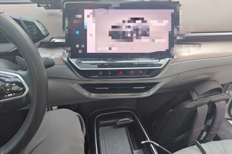 Used Volkswagen ID.6 X 2022 Intelligent Long-Range Version Audio And AC Panel