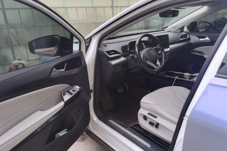 Used Volkswagen ID.6 X 2022 Intelligent Long-Range Version Driver Seat