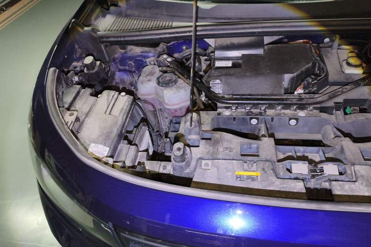 Used Volkswagen ID.6 X 2022 Intelligent Long-Range Version Engine Bay Right