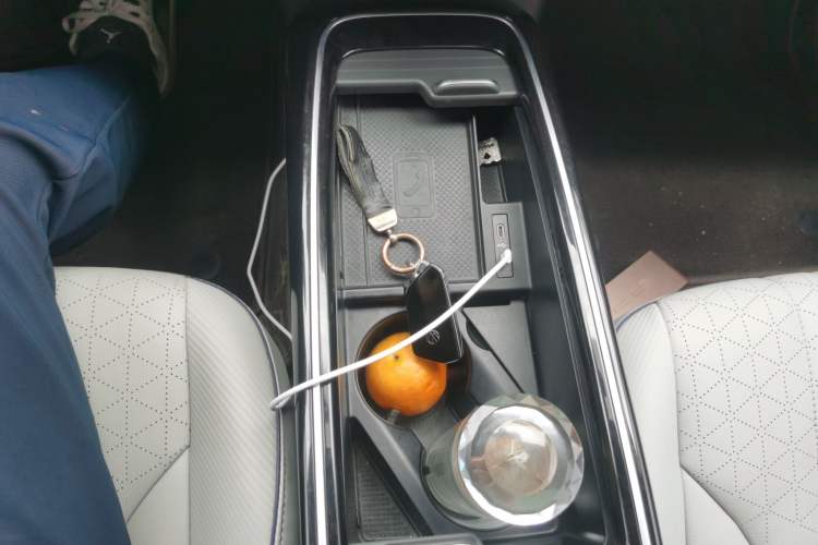 Used Volkswagen ID.6 X 2022 Intelligent Long-Range Version Gear Lever