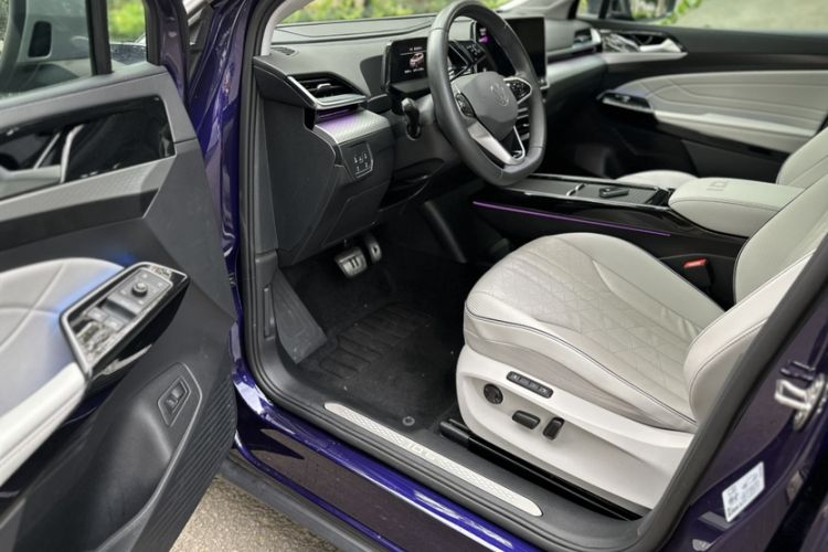 Used Volkswagen ID.6 X 2022 Smart Enjoyment Long-Range Edition Interior 2