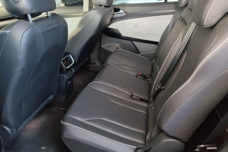Used Volkswagen ID.6 X 2022 ZhiXiang Pure Long-Range Edition Left Rear Seat
