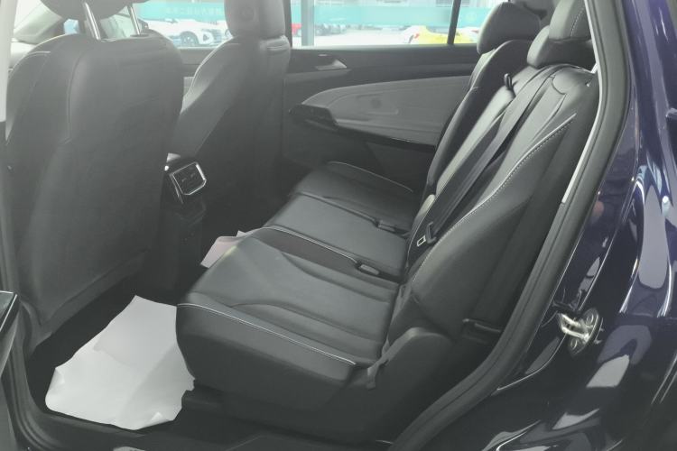 Used Volkswagen ID.6 X 2022 ZhiXiang Pure Long-Range Edition Left Rear Seat