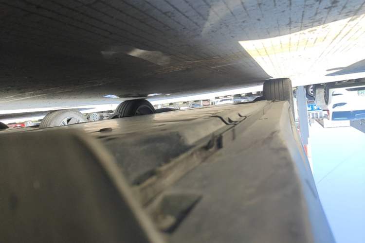 Used Volkswagen ID.6 X 2022 Intelligent Long-Range Version Left Side Sill