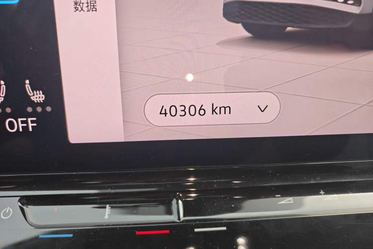 Used Volkswagen ID.6 X 2022 Intelligent Long-Range Version Odometer Close Up