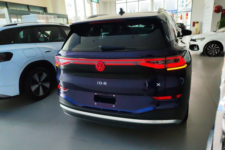 Used Volkswagen ID.6 X 2022 ZhiXiang Pure Long-Range Edition Rear