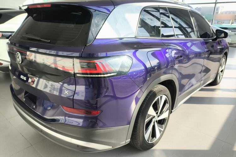 Used Volkswagen ID.6 X 2022 ZhiXiang Pure Long-Range Edition Rear Right 45 Deg