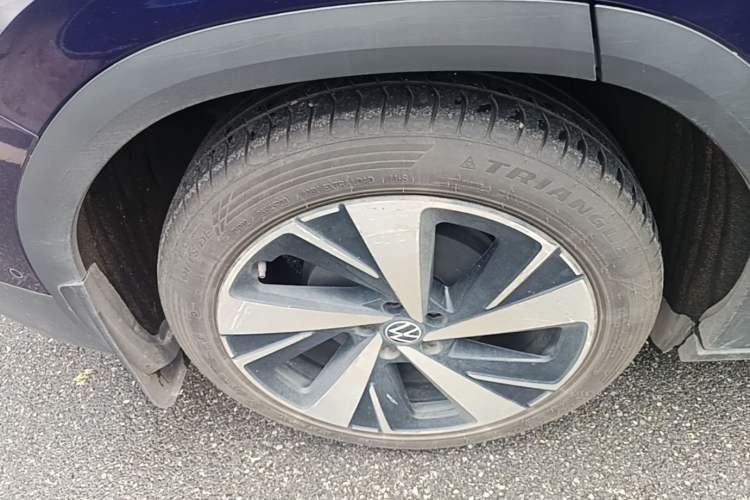Used Volkswagen ID.6 X 2022 Smart Enjoyment Long-Range Edition Right Rear Wheel Hub