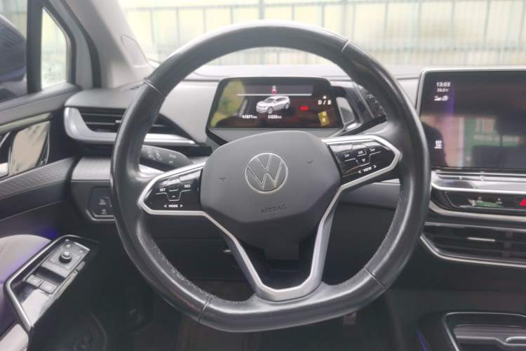 Used Volkswagen ID.6 X 2022 Intelligent Long-Range Version Steering Wheel
