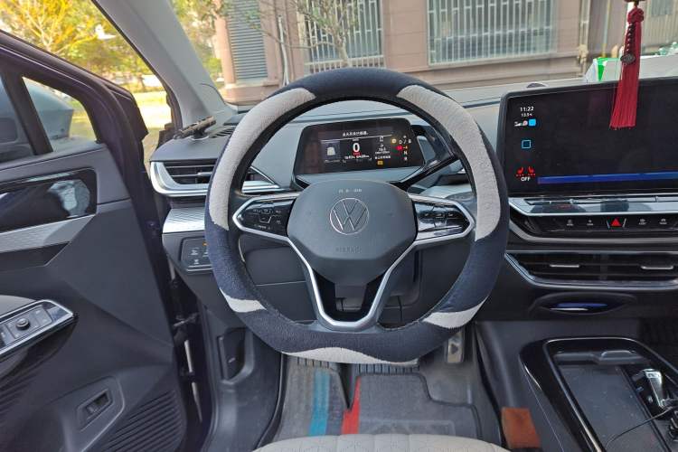 Used Volkswagen ID.6 X 2022 Intelligent Long-Range Version Steering Wheel