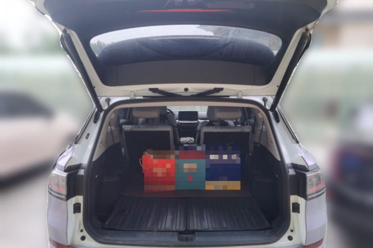 Used Volkswagen ID.6 X 2022 Intelligent Long-Range Version Trunk