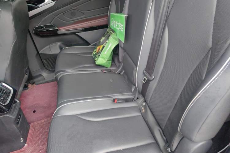 Used Volkswagen ID.6 X 2022 ZhiXiang Pure Long-Range Edition Left Rear Seat
