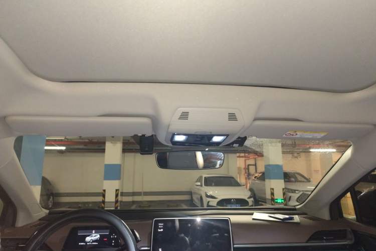 Used Volkswagen ID.6 X 2022 Smart Enjoyment Long-Range Edition Headliner