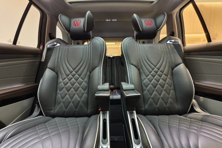 Used Volkswagen ID.6 X 2022 ZhiXiang Pure Long-Range Edition Interior 6