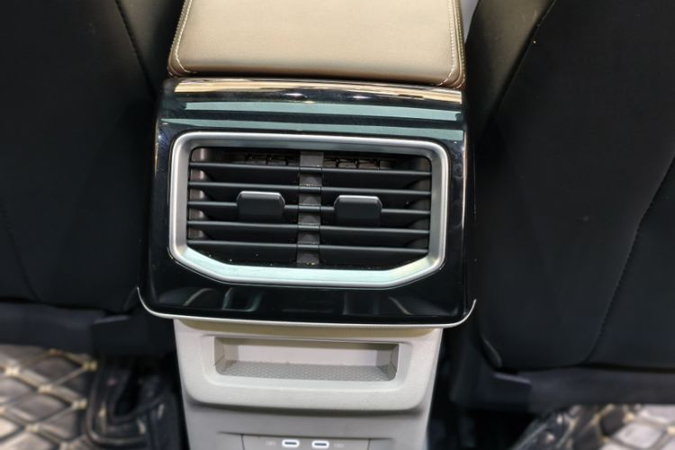 Used Volkswagen ID.6 X 2022 ZhiXiang Pure Long-Range Edition Interior 7
