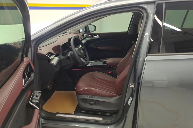 Used Volkswagen ID.6 X 2022 Intelligent Long-Range Version Left Front Seat