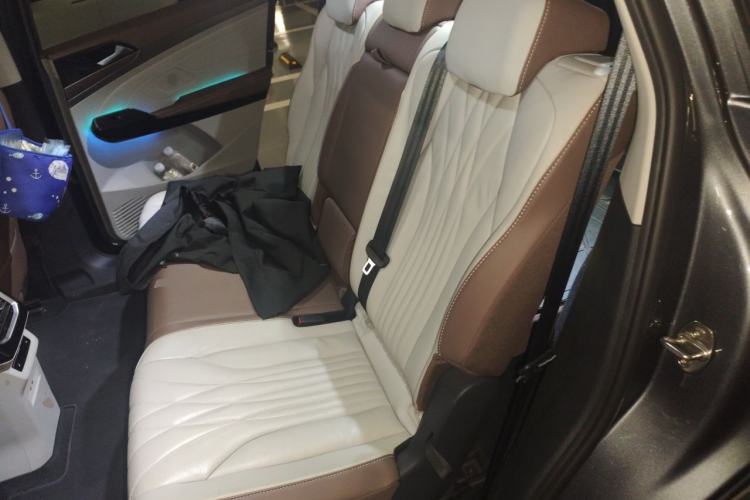 Used Volkswagen ID.6 X 2022 Smart Enjoyment Long-Range Edition Left Rear Seat